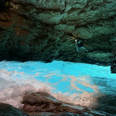 calanques-viens-t-engouffrer-dans-l-extase calanques-viens-t-engouffrer-dans-l-extase