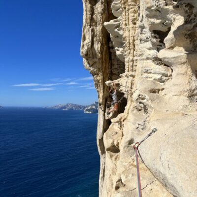 cap-canaille-bienvenu-chez-damocles-2 cap-canaille-bienvenu-chez-damocles-2