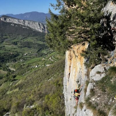 presles-vue-de-l-exterieur-2 presles-vue-de-l-exterieur-2